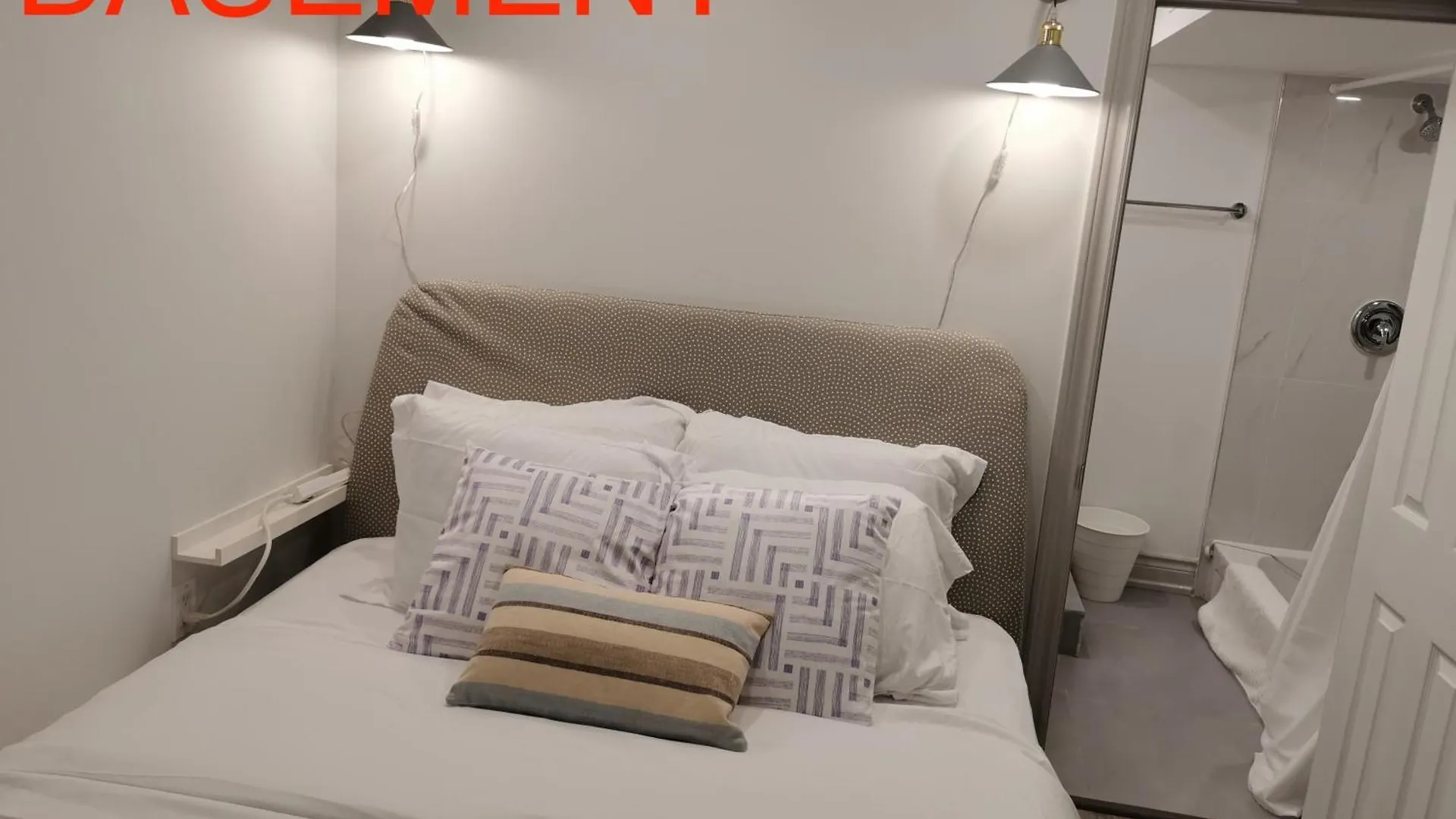 Lilac Private Unit 10-Min To Airport Apartment Toronto 0*,  Canada